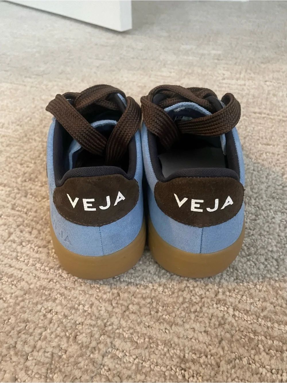 Veja like new